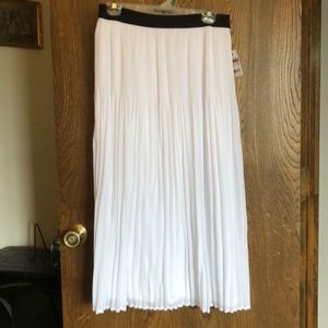 NWT white flowing skirt.